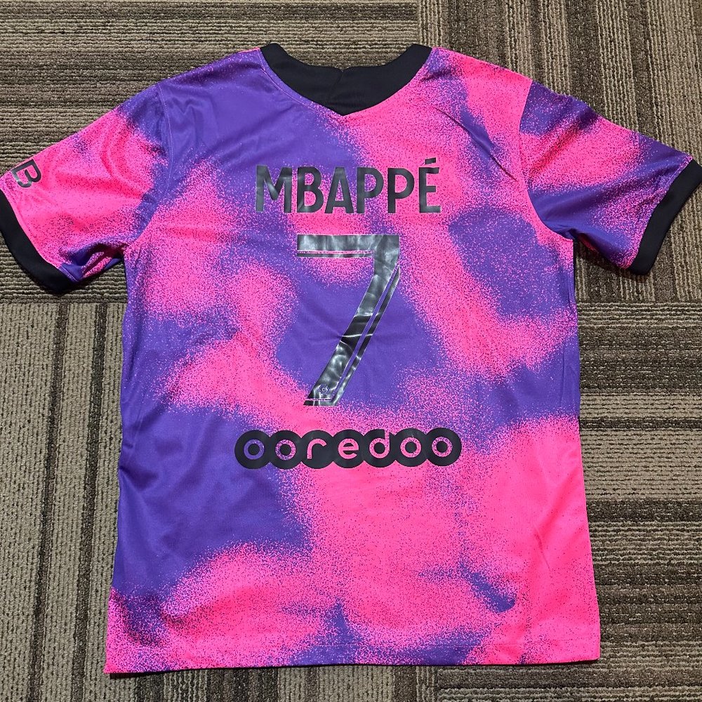 Used PSG Fourth Kit 20/21 Mbappe #7